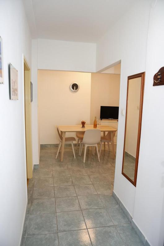 Apartamento Taradzic